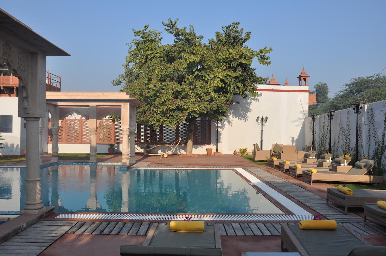 Amritara Chandra Mahal Haveli, Bharatpur Exterior photo